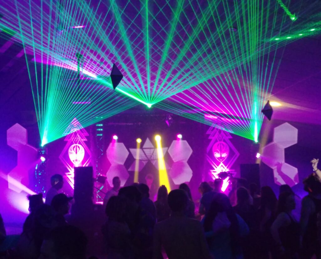 Mahsi Hall party